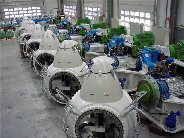 風(fēng)力發(fā)電機(jī)轉(zhuǎn)盤(pán)軸承應(yīng)用 風(fēng)力發(fā)電機(jī)轉(zhuǎn)盤(pán)軸承應(yīng)用