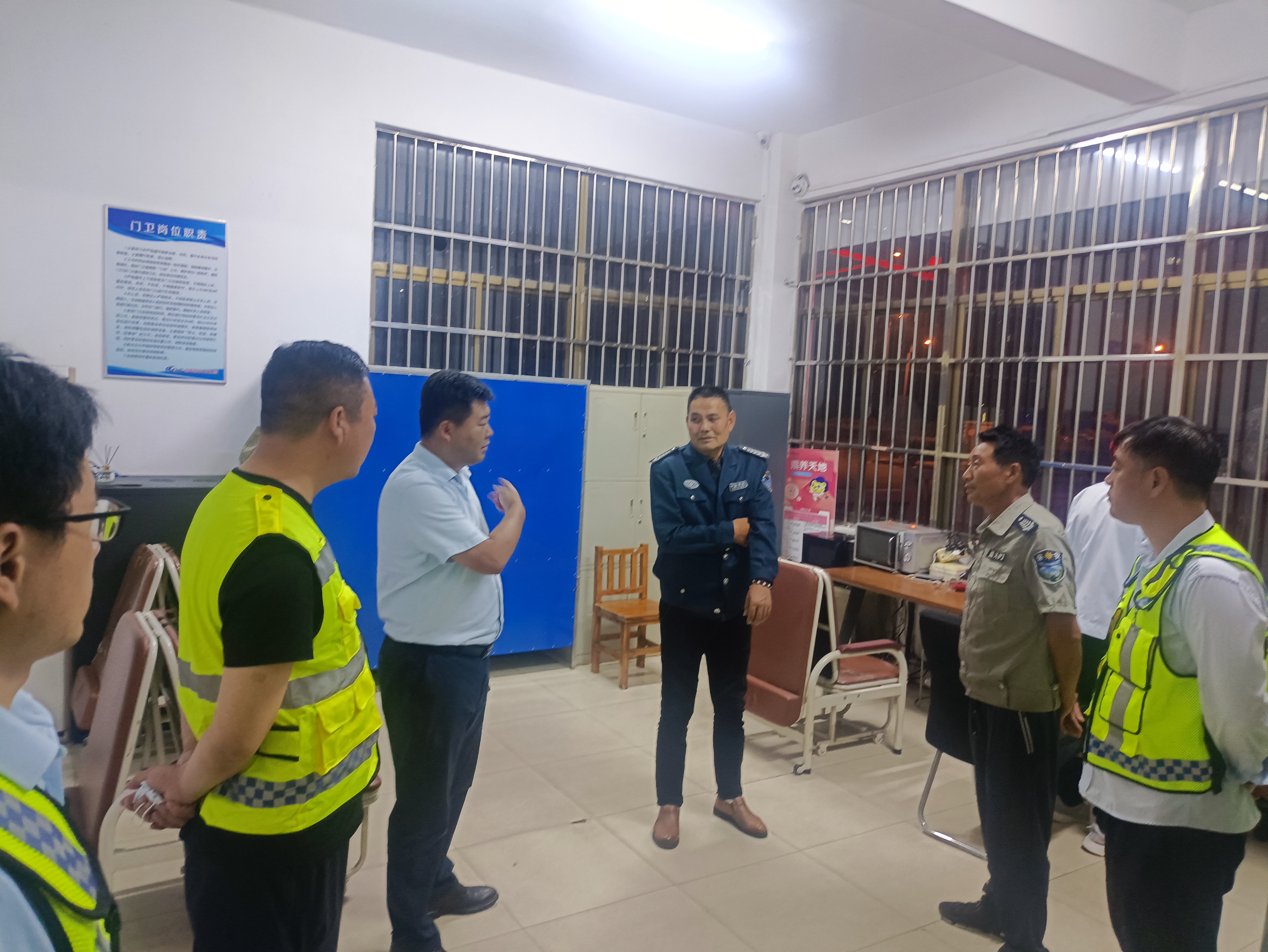 公交集團快速公交事業部多措并舉開展專項整治工作