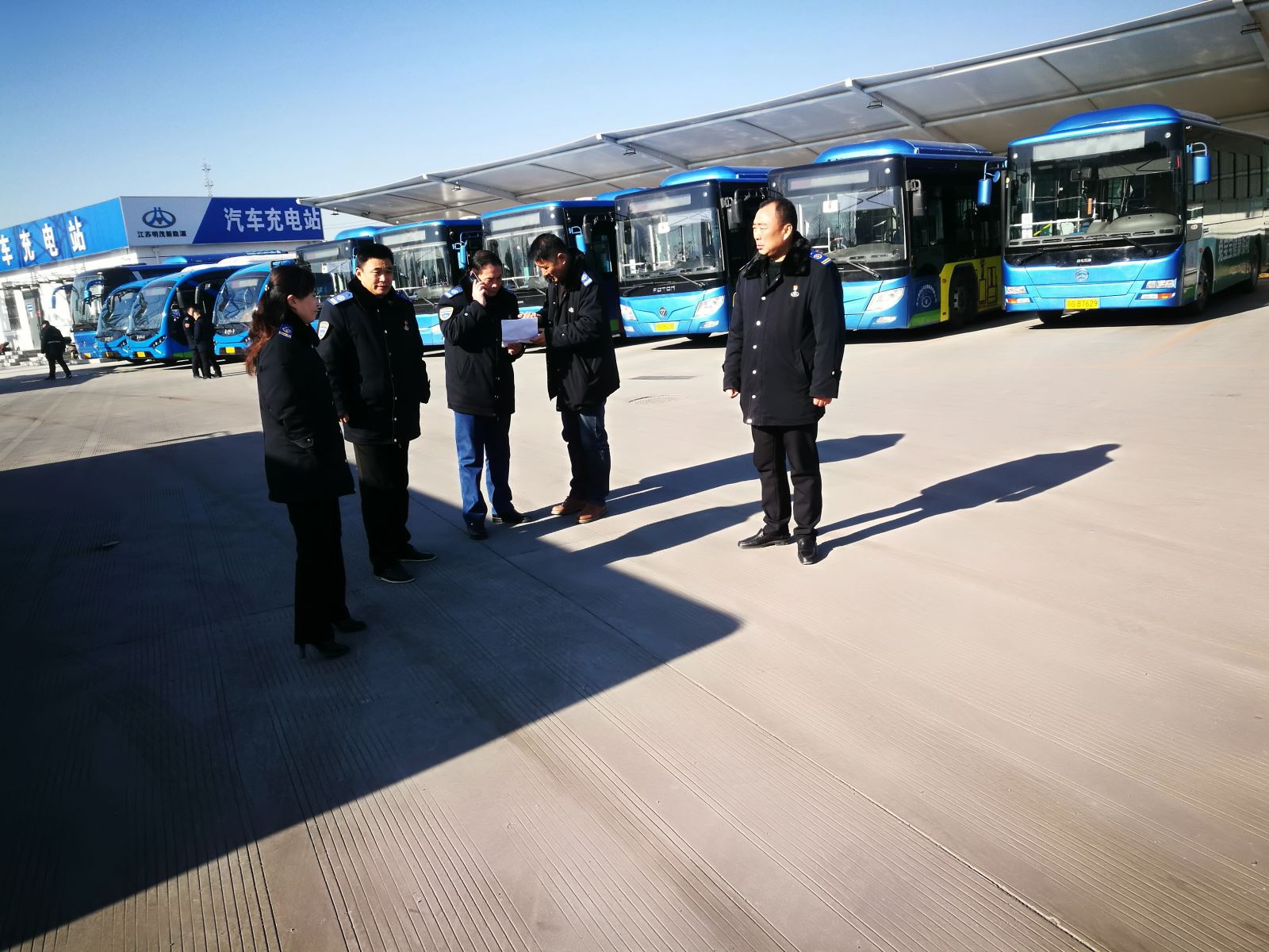 公交集團經營發展事業部認真做好春運期間車輛安全檢查工作