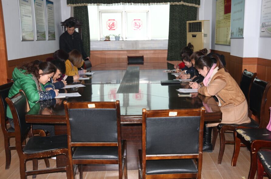 公交新浦公司開展業務考核活動