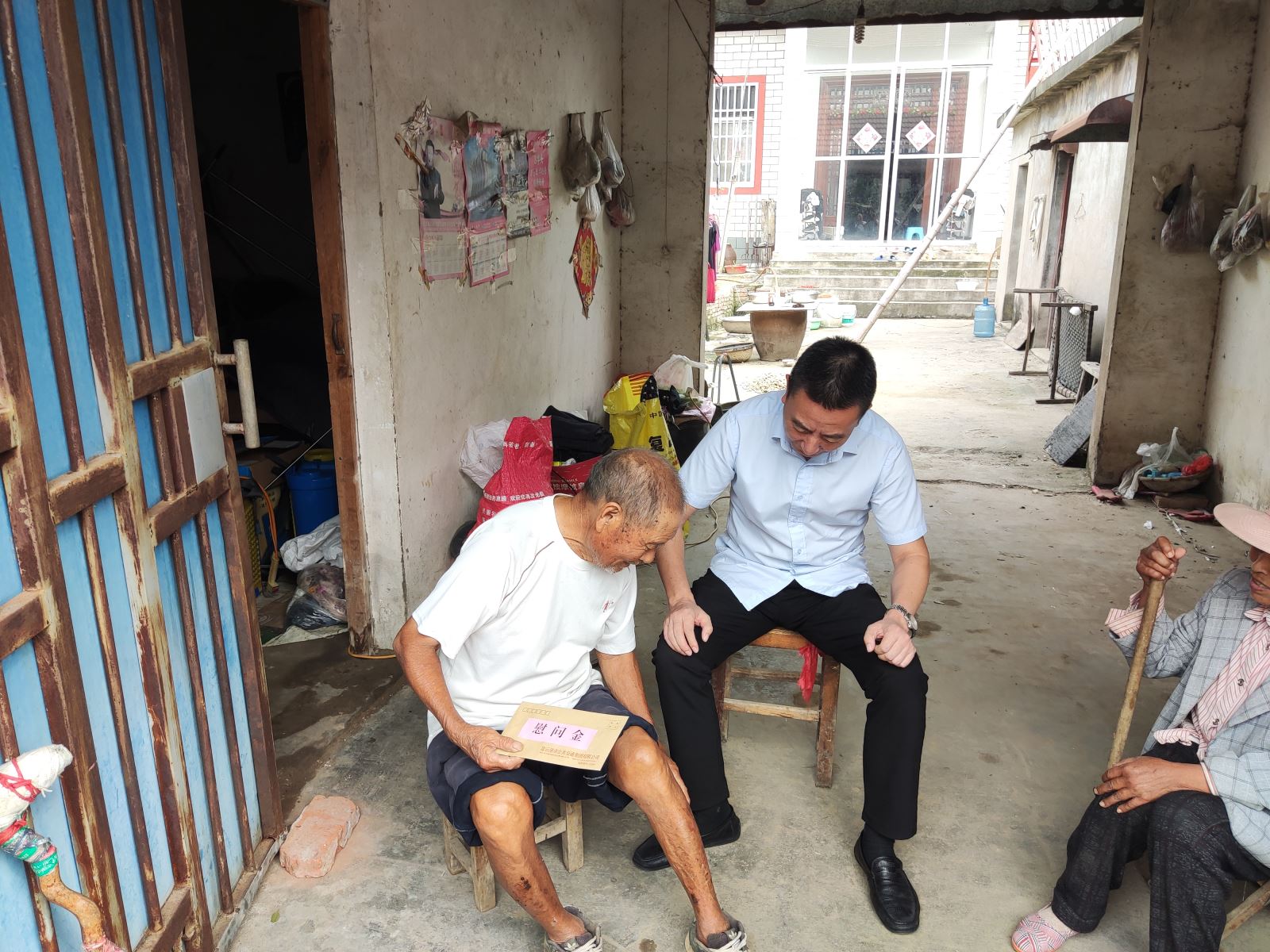 公交集團踐行為群眾辦實事，持續做好“走千村訪萬戶”工作