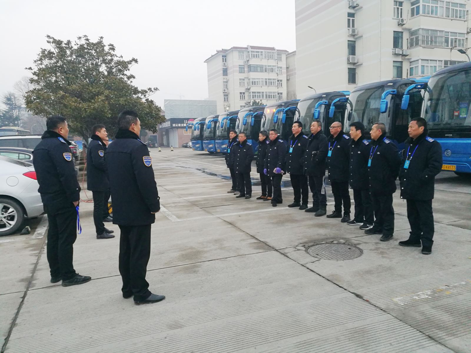 市公交集團(tuán)全力做好“兩會(huì)”服務(wù)用車保障工作