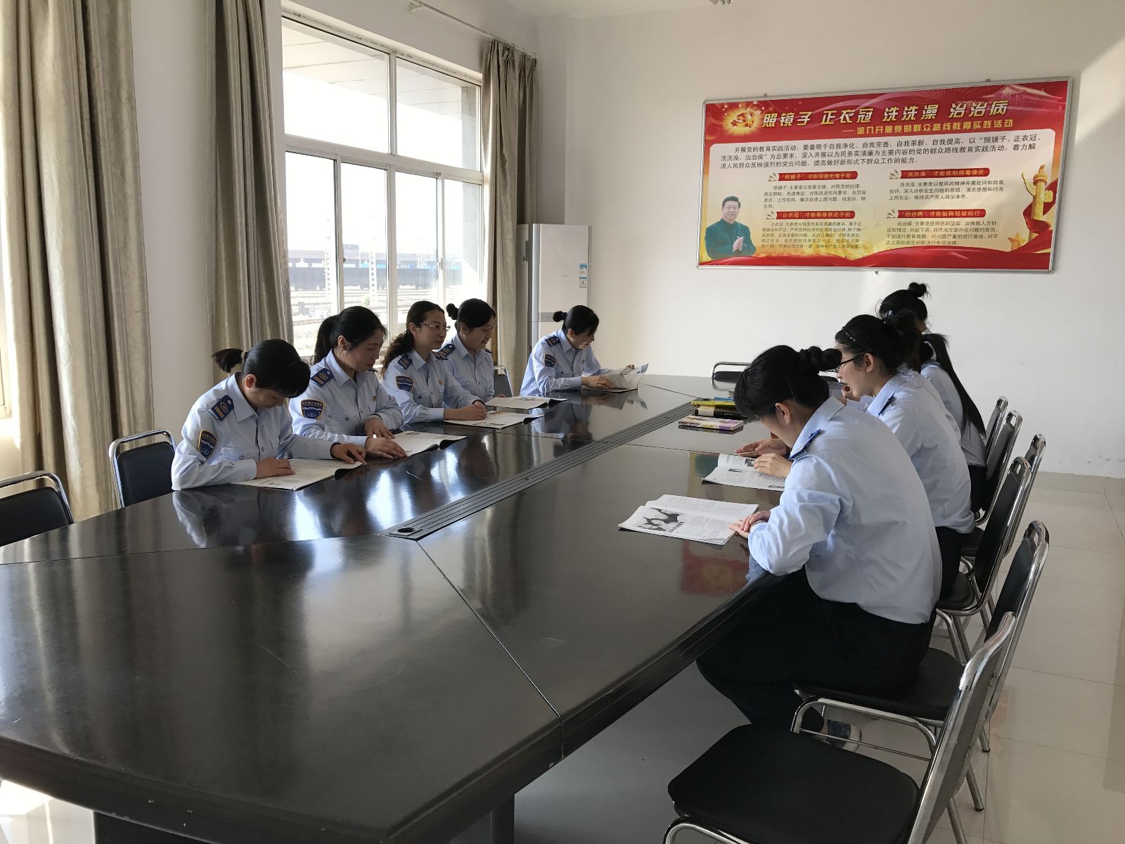 公交東部公司積極開展女工讀書征文活動(dòng)