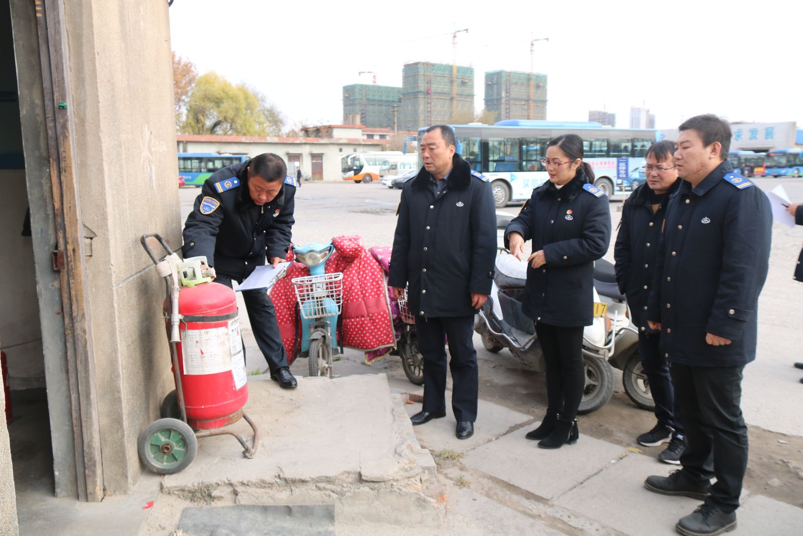 公交集團(tuán)海州公司全力保障冬季安全運(yùn)營(yíng)